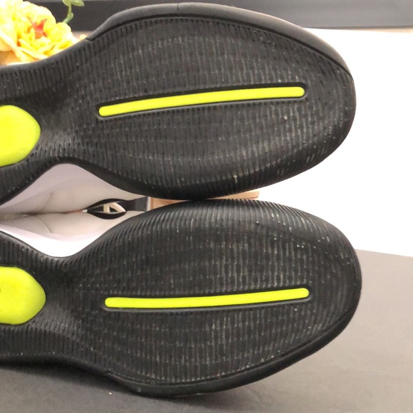 NIKE AIR MAX WILDCARD HC RUNNING SNEAKERS MENS SIZE 11 - Picture 15 of 16